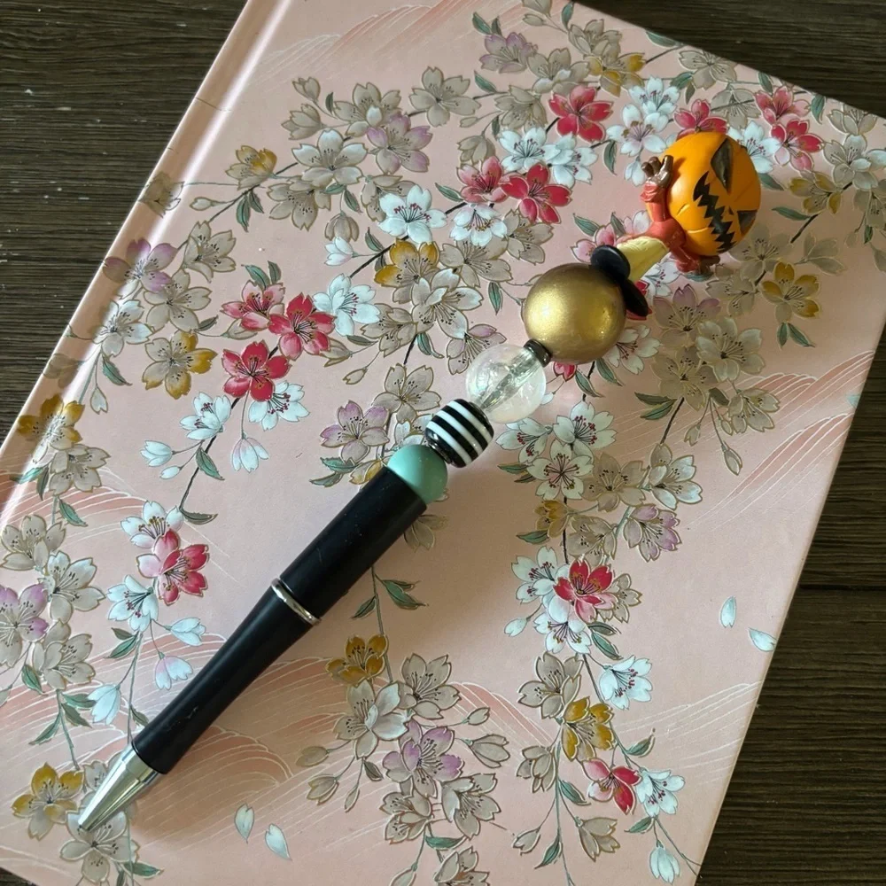 Disney Doorables: Nightmare Before Christmas: Pumpkin King handmade beaded pen